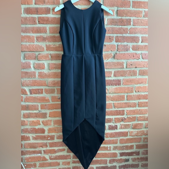 Misha Collection Siran Backless Asymmetrical Black Dress. Size 4. - Picture 3 of 7